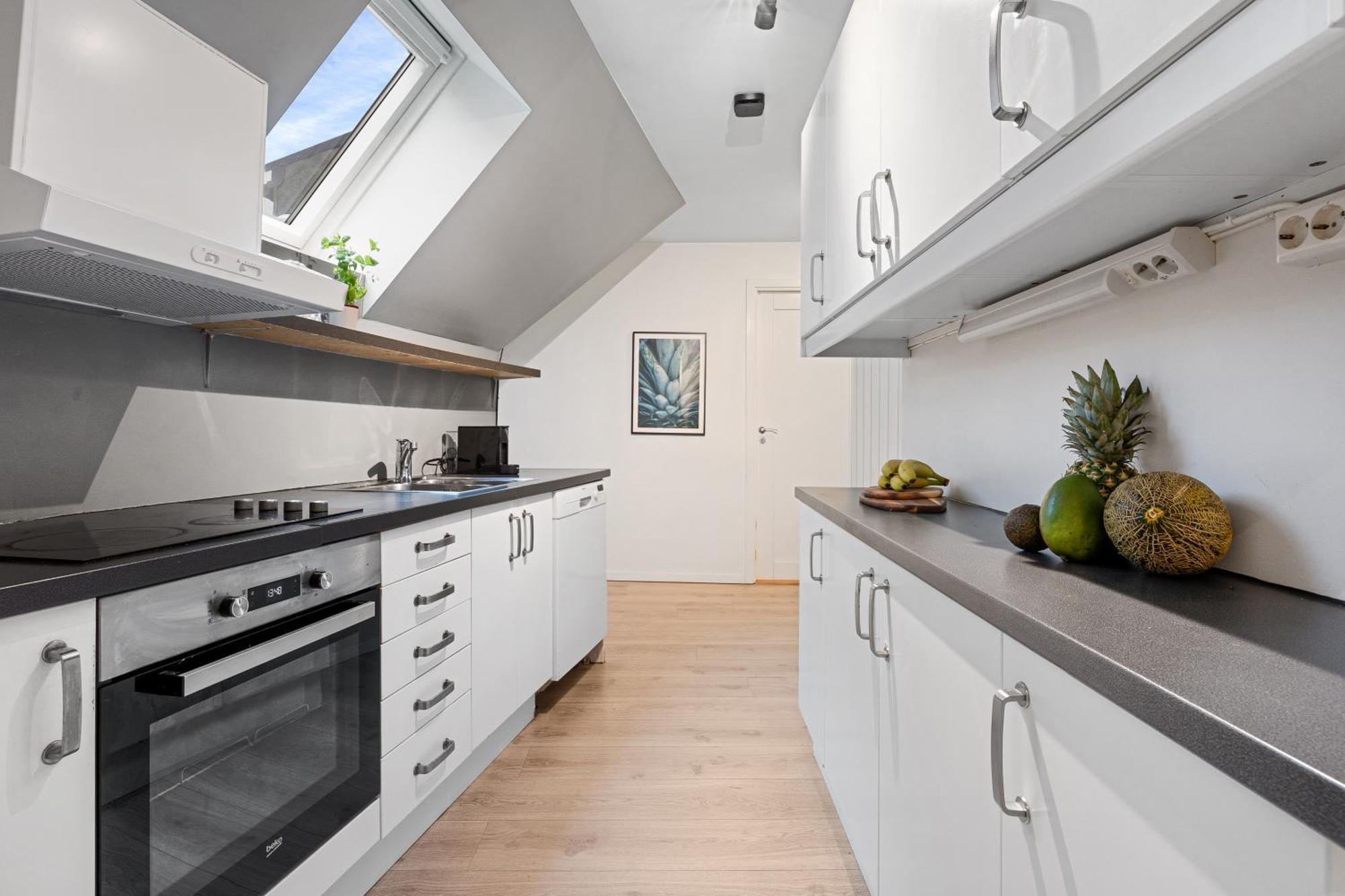 100Sqm 5Br Behind Bryggen - King Beds - Family Friendly Apartment Bergen Exterior photo